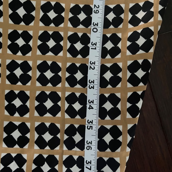 Zara Patterned Satin Pants - Picture 9 of 9